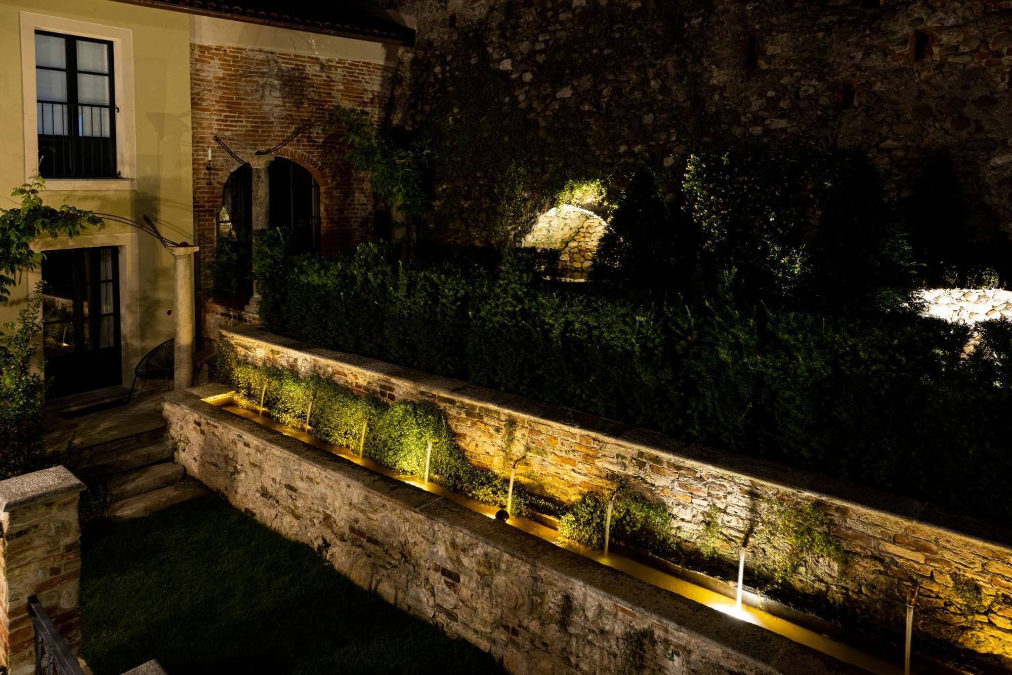 Palazzo Fauzone Relais Bed & Breakfast Mondovi Exterior photo