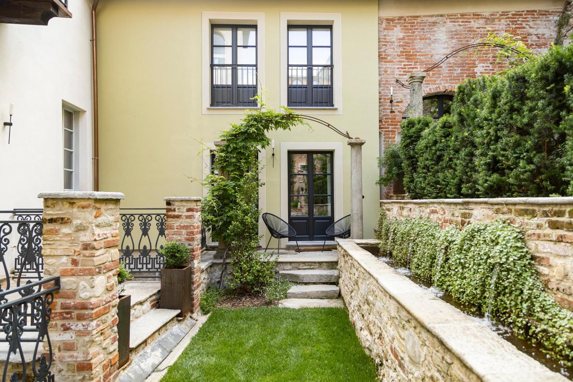 Palazzo Fauzone Relais Bed & Breakfast Mondovi Exterior photo